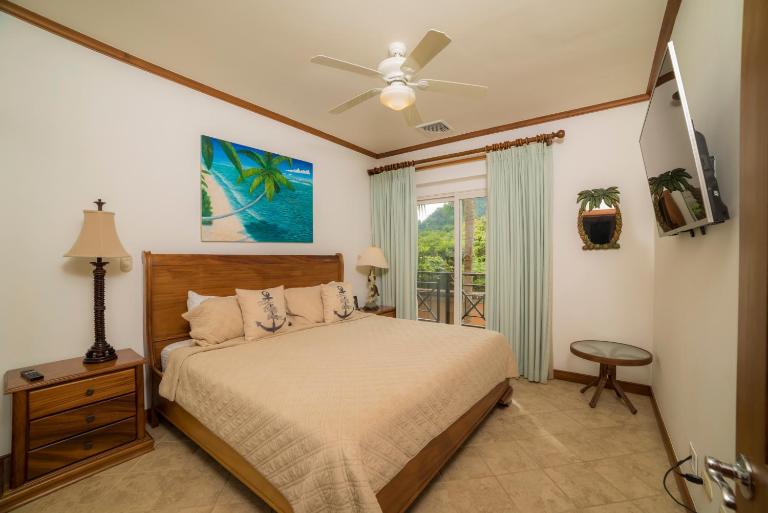 Veranda 1C 3 bdr Golf Course View in Los Suenos - B&B Herradura