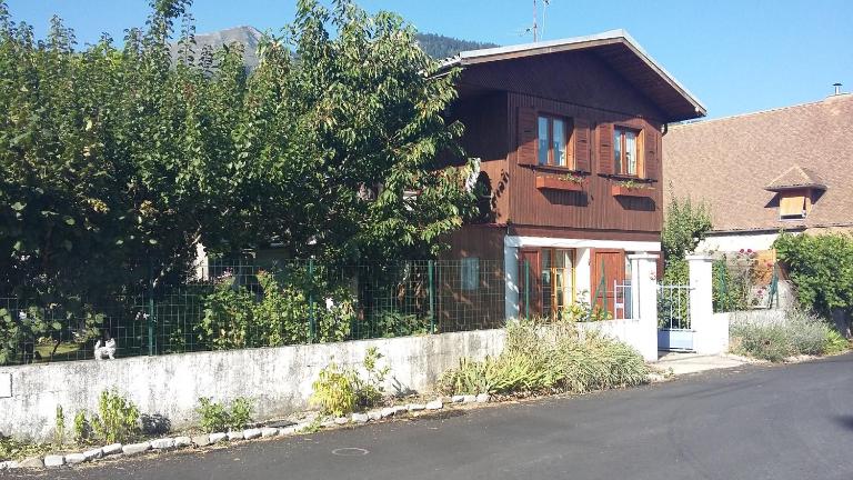 Chalet dans village - B&B Saint-Maurice-en-Trièves