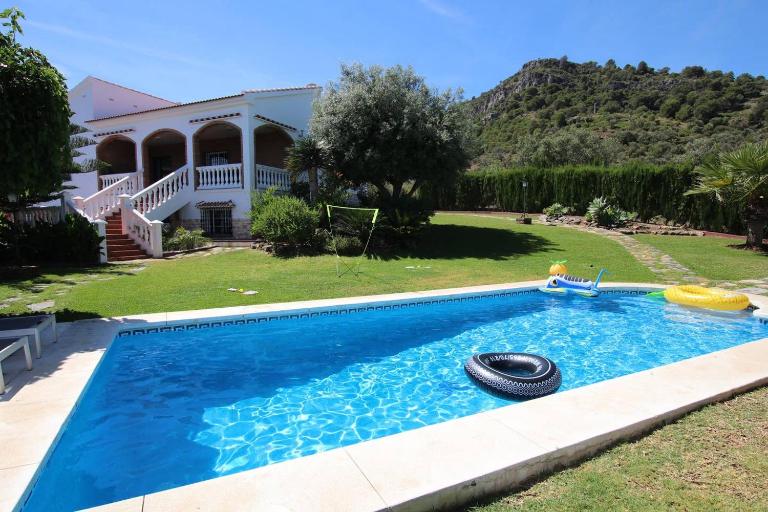 TESS Villa Fleury - B&B Alhaurín de la Torre