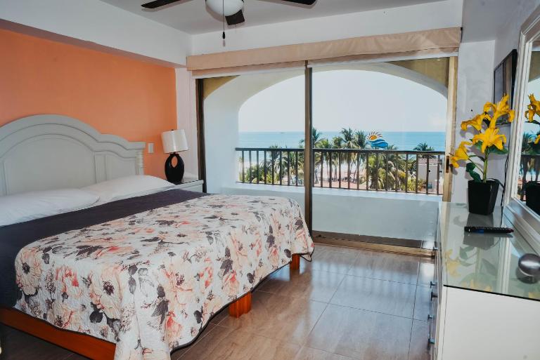 ENNA INN IXTAPA DEPARTAMENTOS ViSTA AL MAR - B&B Ixtapa
