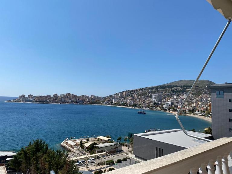 Sun & Sea Apartment Saranda - Bed and Breakfast Sarandë