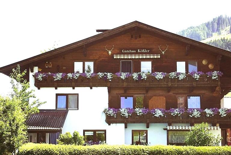 Gästehaus Kössler - B&B Tulfes