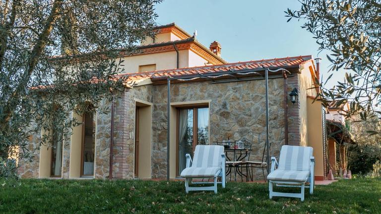 CASE&COLLINE Villa Lorena - B&B Montescudaio
