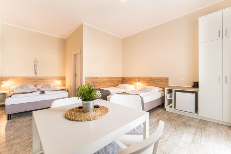 MK Kamiński - B&B Dziwnów