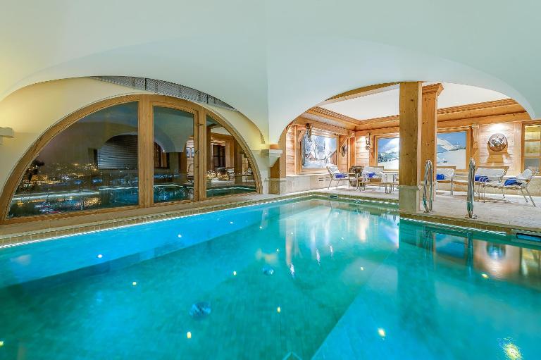 Val d’Isère - Extraordinaire Chalet Montana avec piscine sur la piste Olympique de Belevarde. - Ferienwohnung Val-d'Isère