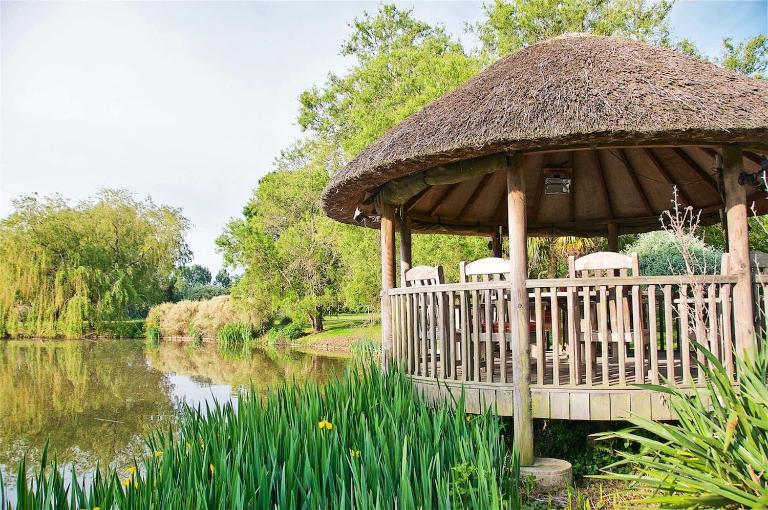 Northlands Farm Superior Chalet 1 - B&B Chichester