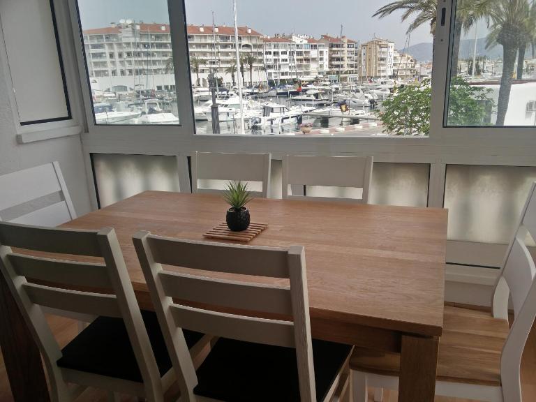 APARTAMENT AL PORT EmpuriaRent - Ferienwohnung Empuriabrava
