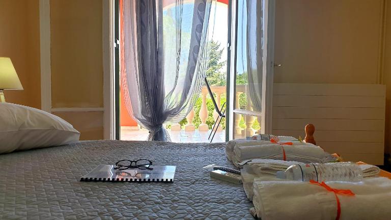 Calondri Apartment 2 in Achilleion Region - Bed and Breakfast Gastoúri