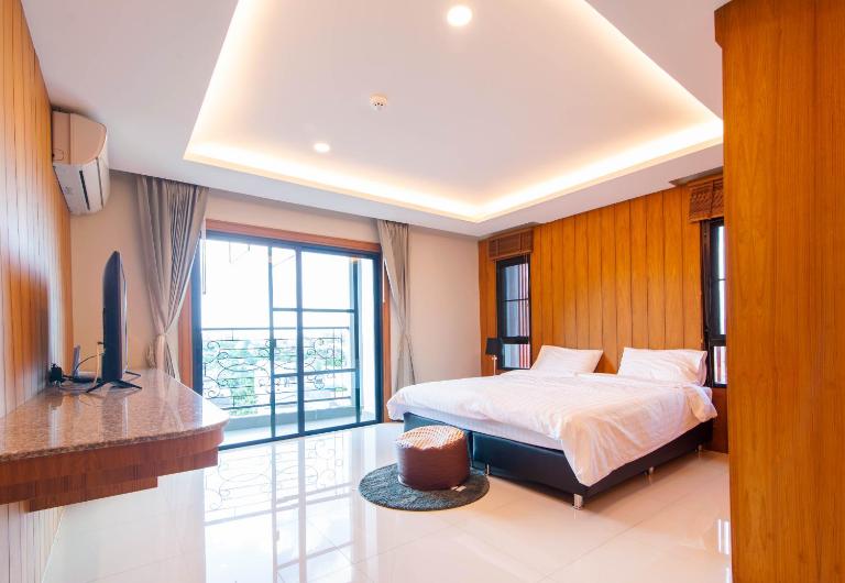 U-Home Private 80-86sqm adjustable 2bedrooms Wooden Decor 80平米 - B&B Chiang Mai