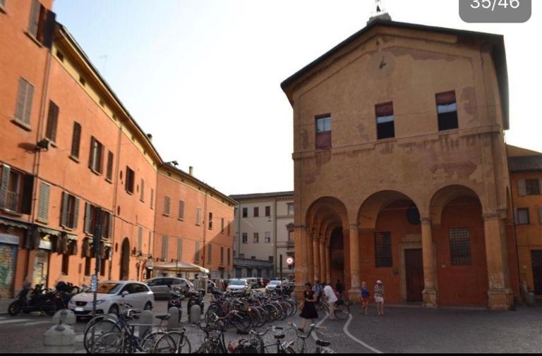 B&B and Home La Piazzetta della Pioggia - Bed and Breakfast Bologna