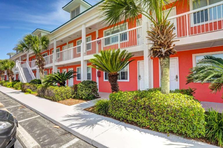 Tropical Isle #112 - B&B Fort Walton Beach