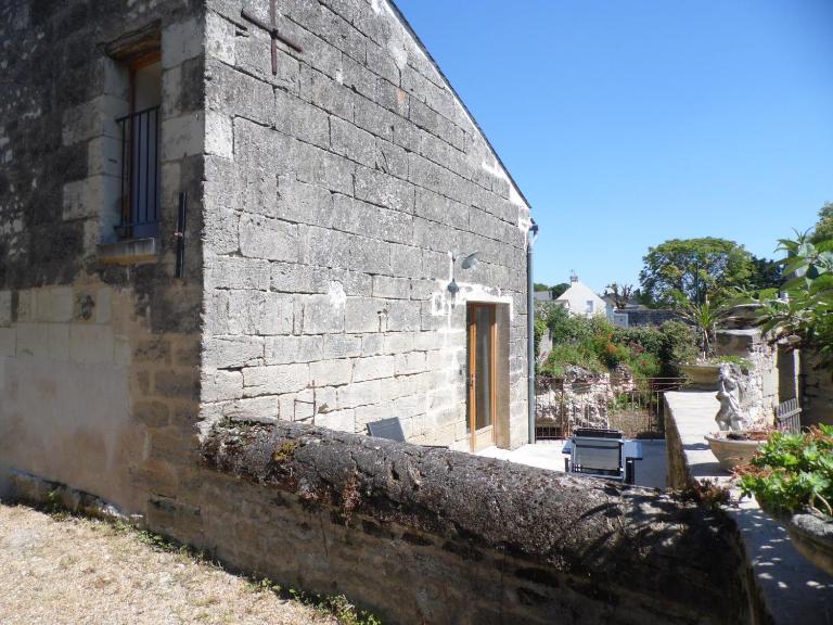 Maisonnette climatisée avec parking privé - B&B Montfort