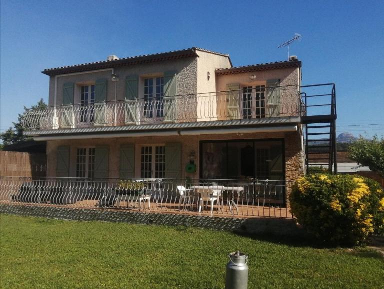 GITE HISTOIRE DE FAMILLE - B&B Aubagne