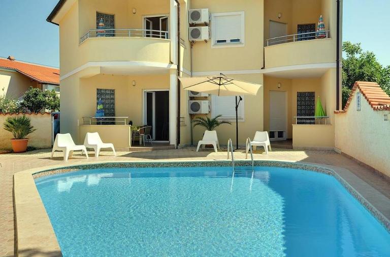 Apartmani STRIGO - Ferienwohnung Medulin