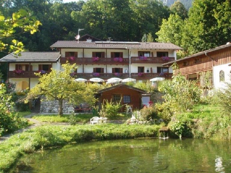 Ferienwohnungen Quellenhof - Ferienwohnung Bad Reichenhall