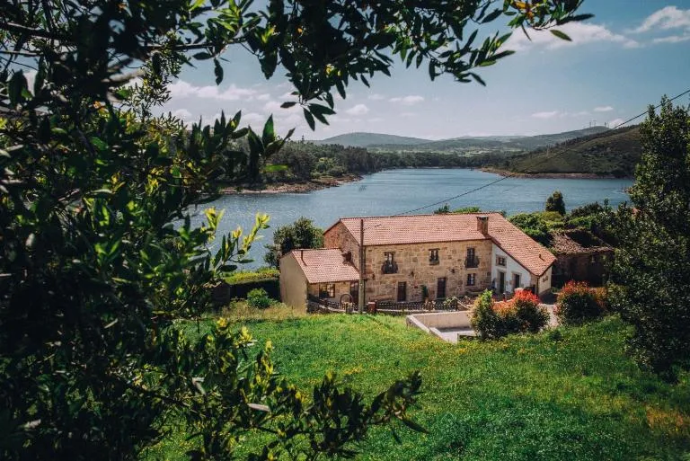 Casa de Santa Uxía - B&B O Ézaro
