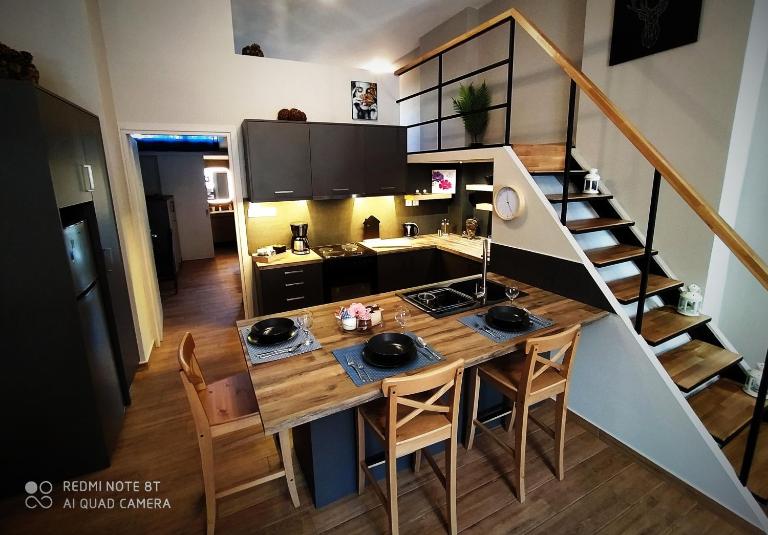 Key for Kiato House-Modern Loft design - Chambres d'hôtes Kiáto