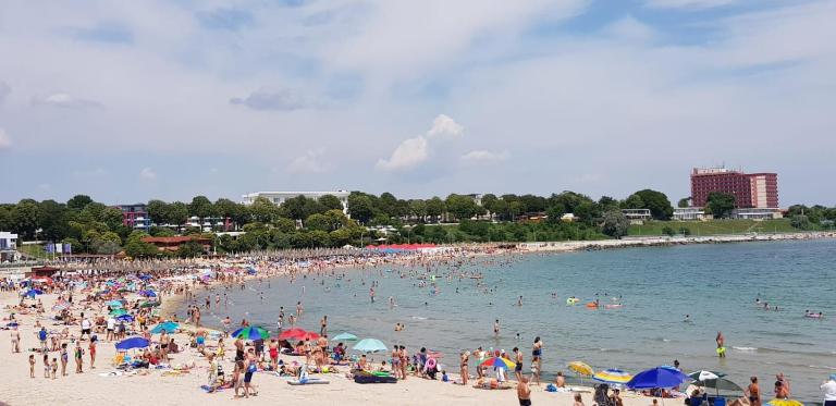 Lazy Lounge Apartments & Rooms - B&B Mangalia