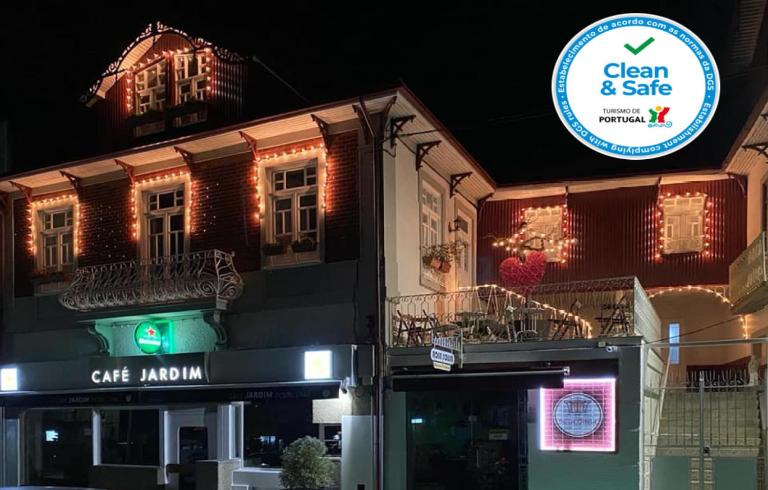 Casas Rosa Sousa - B&B Felgueiras