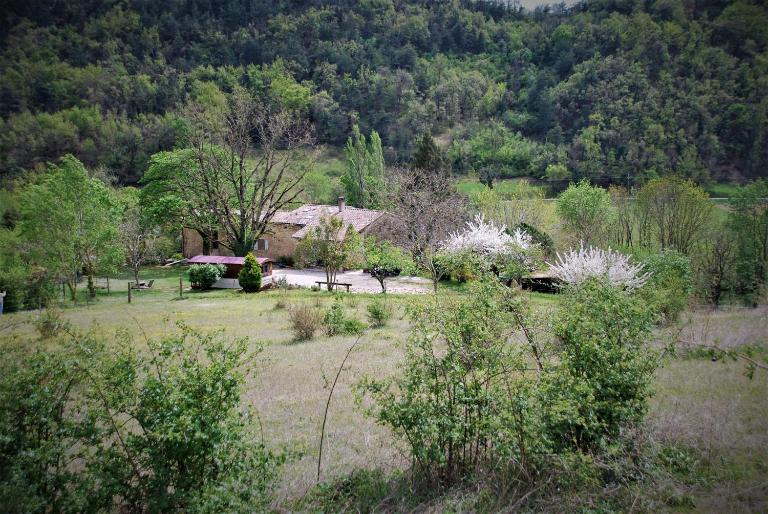 Maison d'hôtes Ainsi Soie t-il - Ferienwohnung Combovin