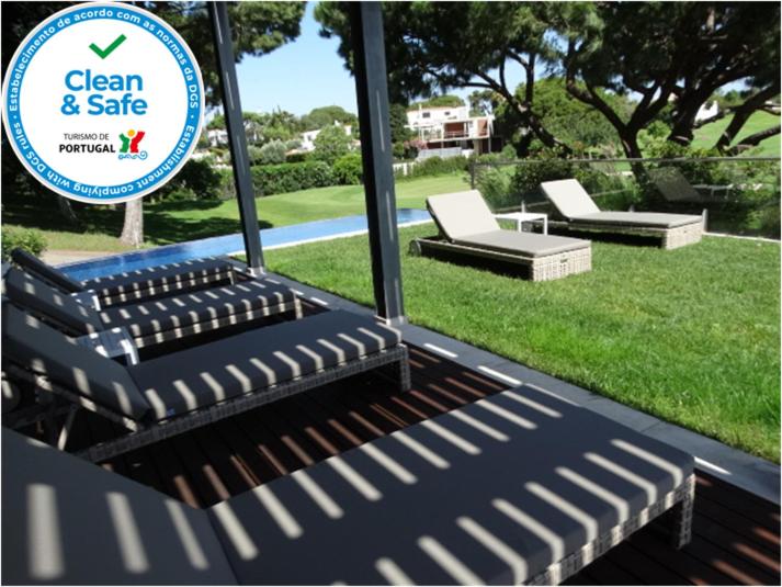 Apartamento com 3 quartos e piscina - Chambres d'hôtes Vale do Lobo