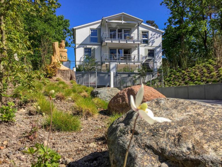 Villa "Düne 4" - WG1 im EG mit Terrasse strandnah - Ferienwohnung Ostseebad Binz