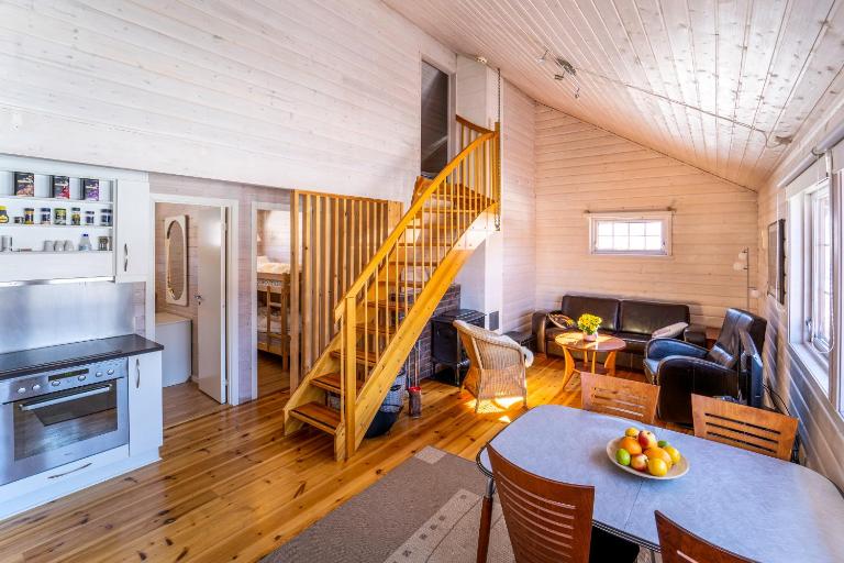 Fidjeland 42 - Bed and Breakfast Tjørhom