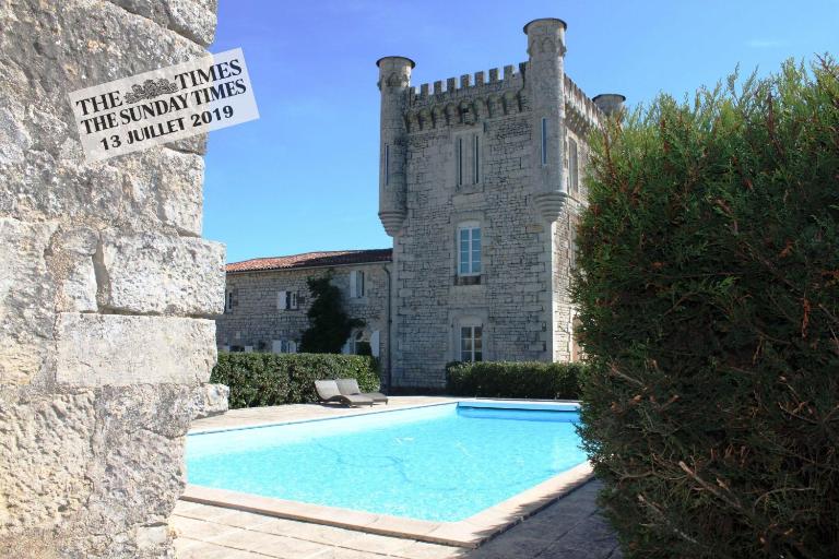 Aux 4 Cornes - Chambre d'hôtes - B&B Longèves