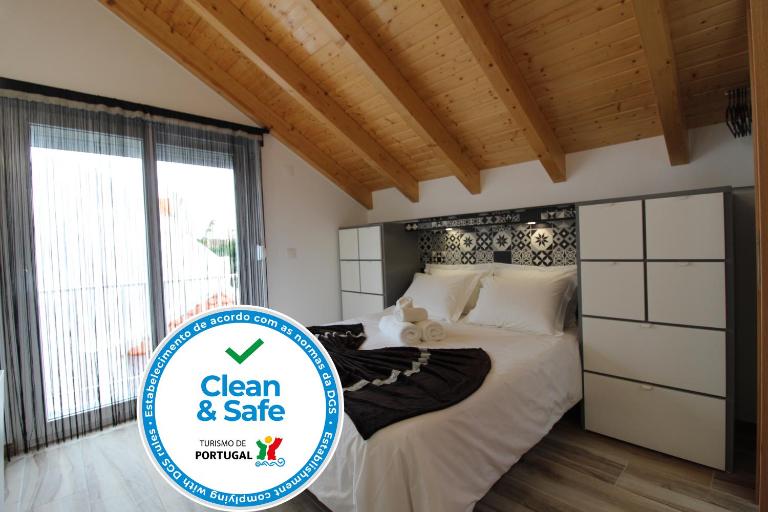 Casa das Rendas by CosyCasa Praia Peniche - B&B Peniche