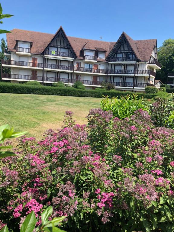 2 pièces en Rez de jardin -"Le Petit Nid" à Trouville - Chambres d'hôtes Trouville-sur-Mer
