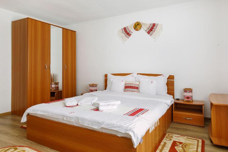 Casa Dacică - Rasnov Central - Free Parking - Close to Bran, Brasov, Dino Park & Restaurants - Ferienwohnung Rosenau