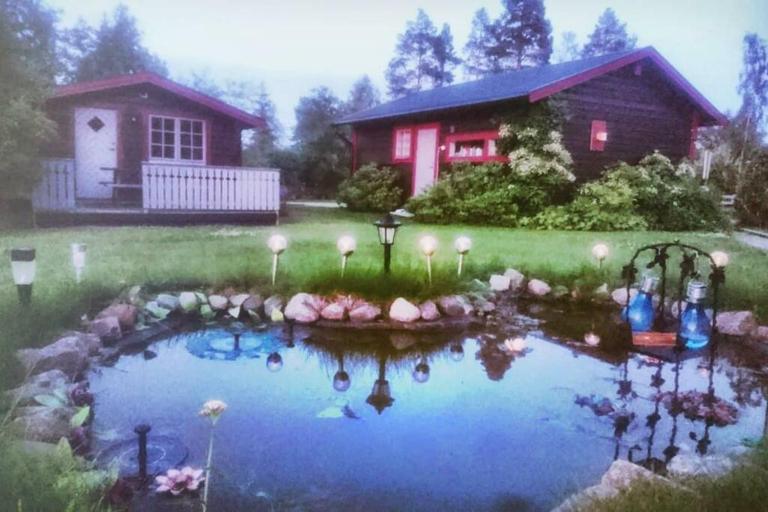 Cosy non smoking Cabin close to beach,Alnö - B&B Sundsvall
