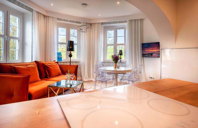 Luksusowy Apartament Turkusowa Szafa 300 metrów od Plaży Mielno - B&B Mielno
