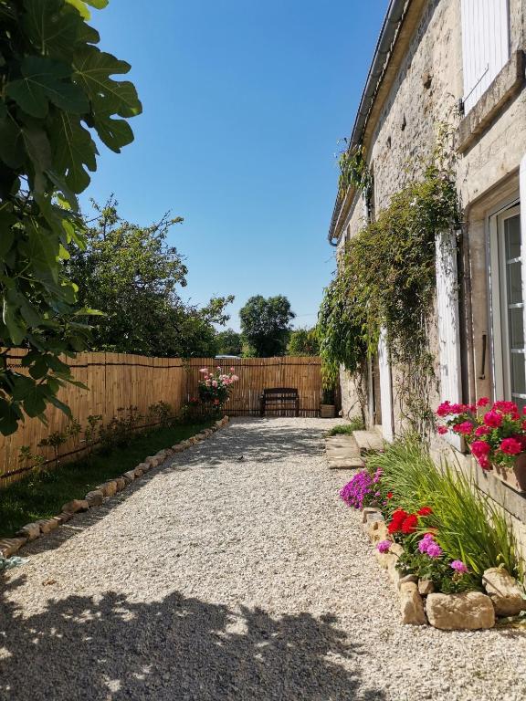 Gîte 4 étoiles - 8 à 10 personnes - B&B Visais