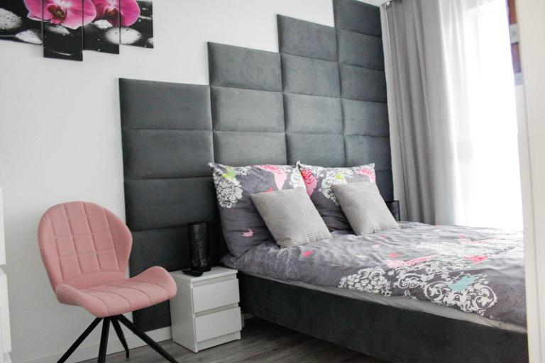 Apartament Wrocław Centrum Galeria Magnolia - Bed and Breakfast Wrocław