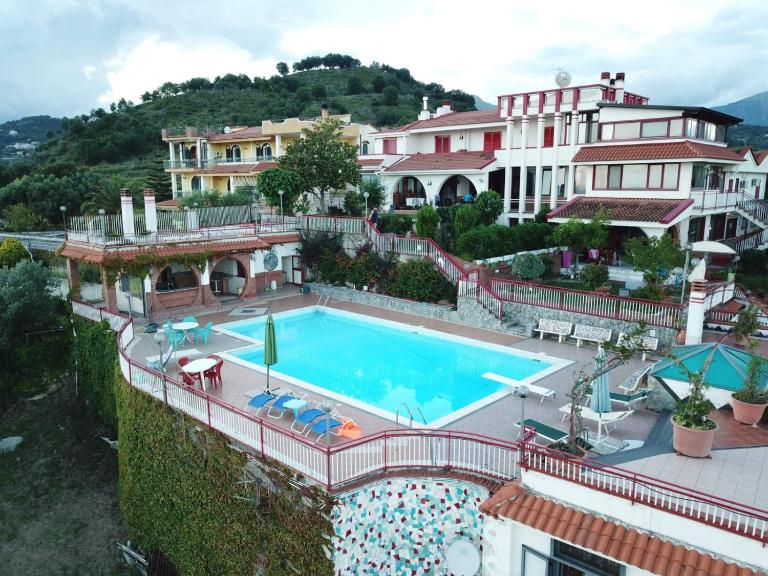 Casa vacanze villa Pellegrino - B&B Salerno