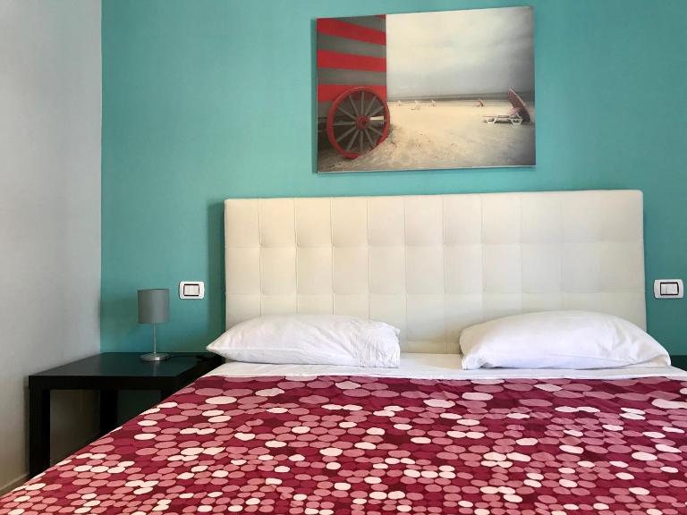 ROOM 110 BARI -guesthouse- - B&B Bari