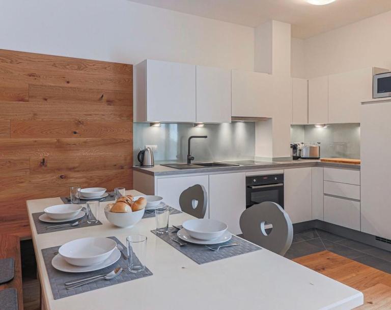 Appartement Almblick - B&B Brixen im Thale