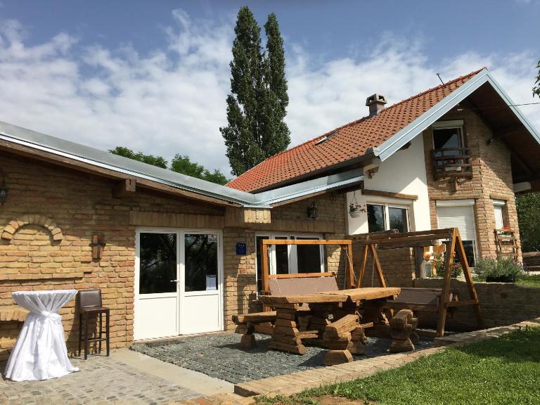 Matanovi Dvori - B&B Slavonski Brod