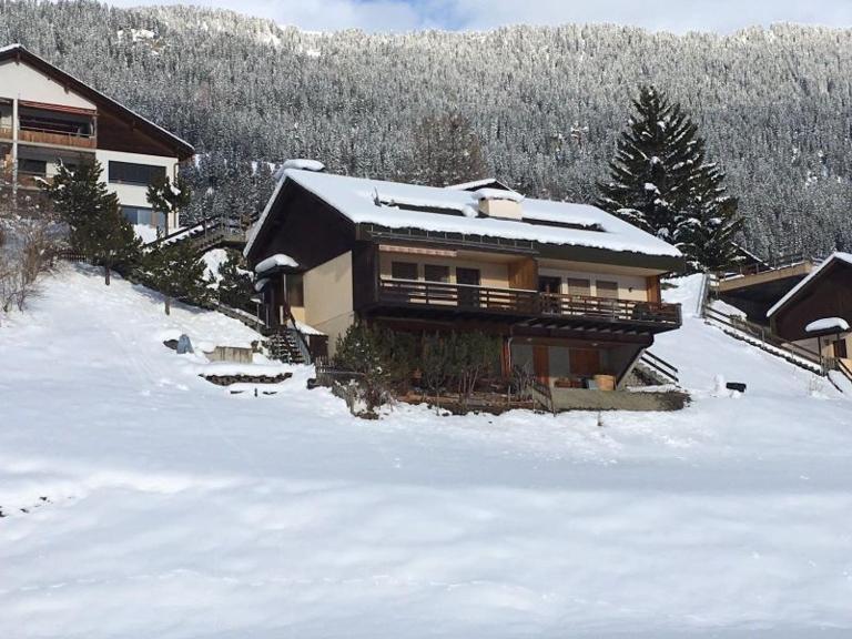 Ferienhaus Somareiva - Chambres d'hôtes Savognin