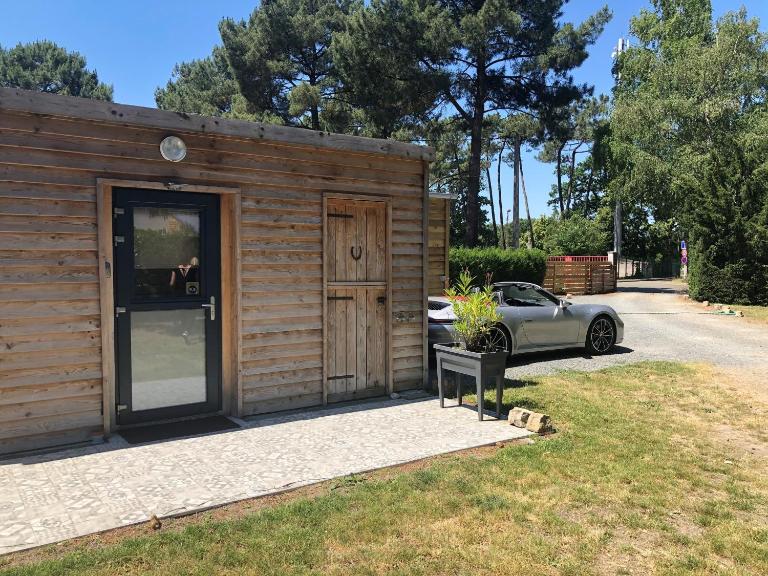 Cabane du Circuit - B&B Le Mans