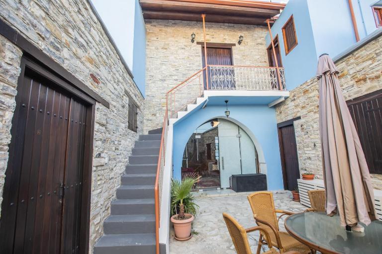 Iosiphis Stonebuilt House - Chambres d'hôtes Páno Léfkara