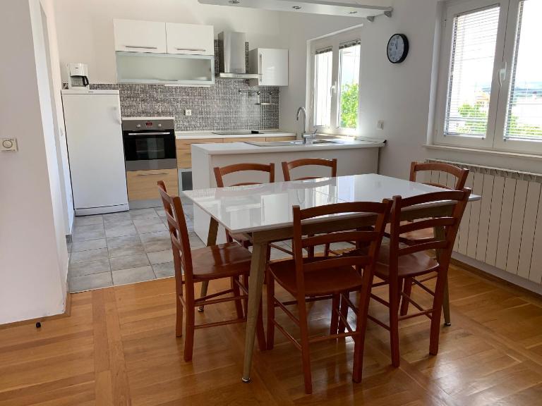 Apartment Skorin - B&B Primošten