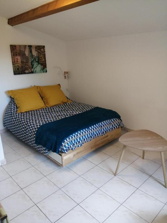 studio refait a neuf avec la fibre - Chambres d'hôtes Vaugneray