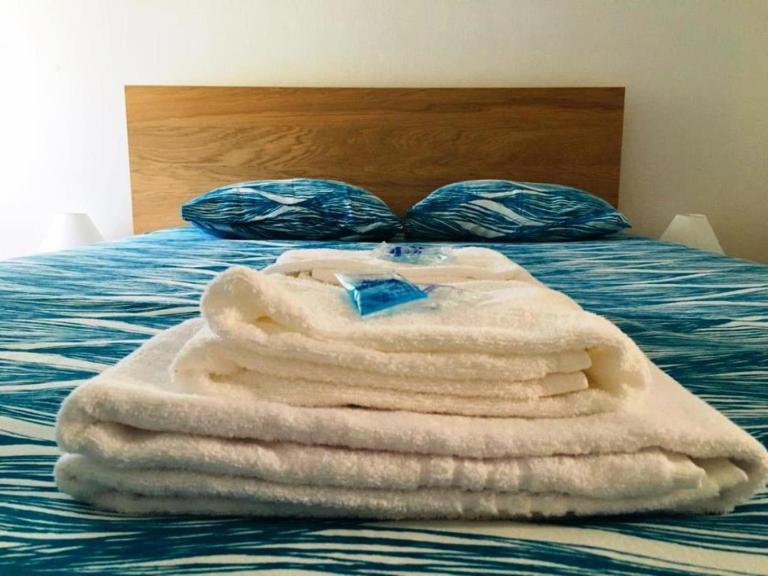 SwordFish Holiday Home - B&B Peniche