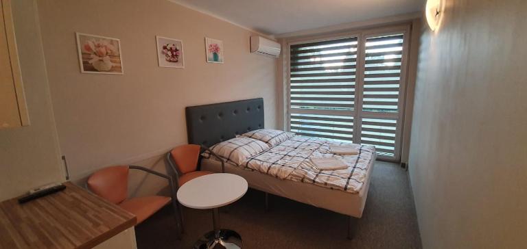 NASZE BIAŁE pokój 2 osobowy - B&B Okuninka