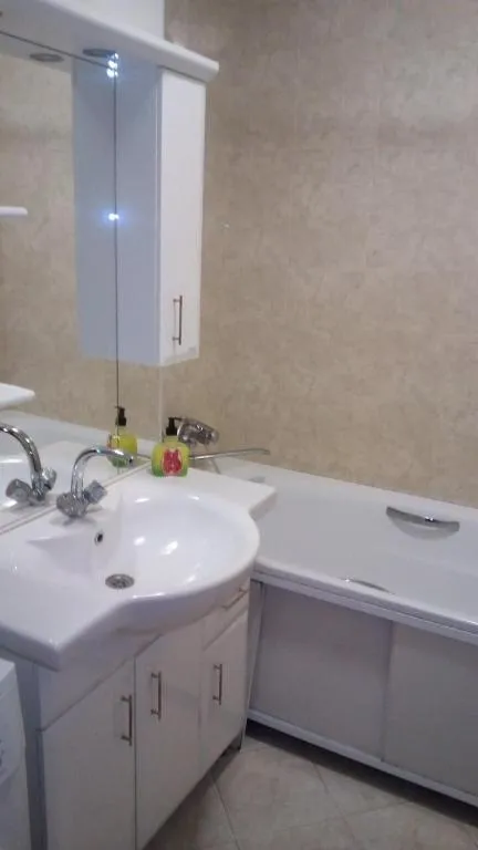 Diamond studio near Most City - Bed and Breakfast Dnjepropetrovsk