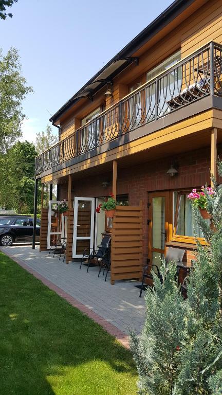 Žuvėdrų kiemelis - B&B Šventoji