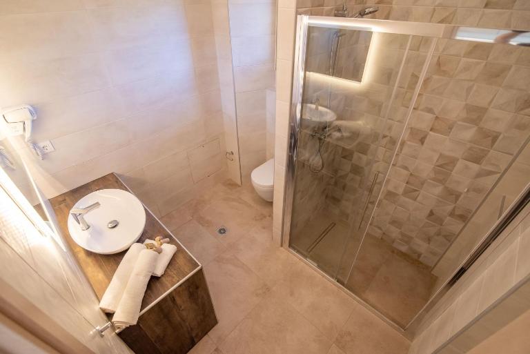 Melydron Apartments - Bed and Breakfast Préveza