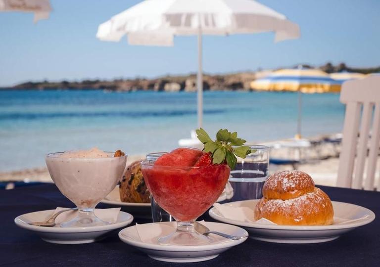 A due passi dal mare - B&B Fontane Bianche